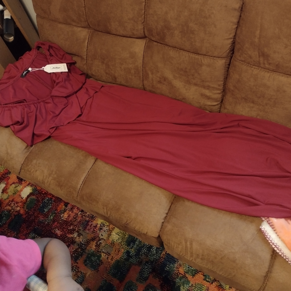 Molliya maternity dress